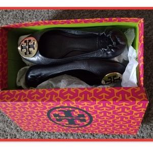 Tory Burch Classic Reva Ballet flats size 6